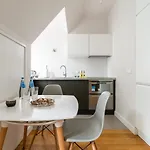 Rent Like - Nieklanska 9/11
