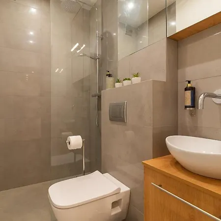 Hotel Rent Like - Nieklanska 9/11 *