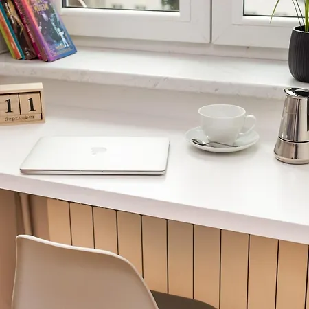 Rent Like - Nieklanska 9/11 * Warschau