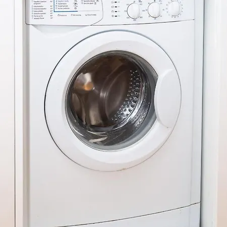 Rent Like - Nieklanska 9/11 * Warschau