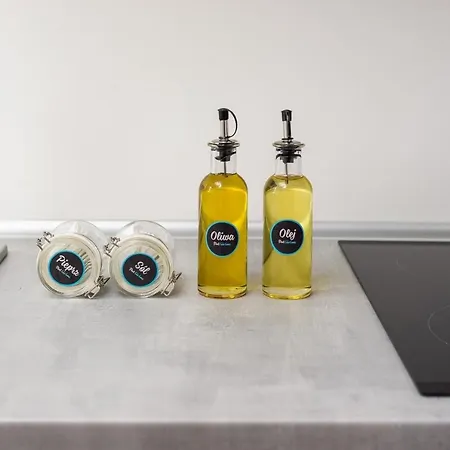 Rent Like - Nieklanska 9/11 *