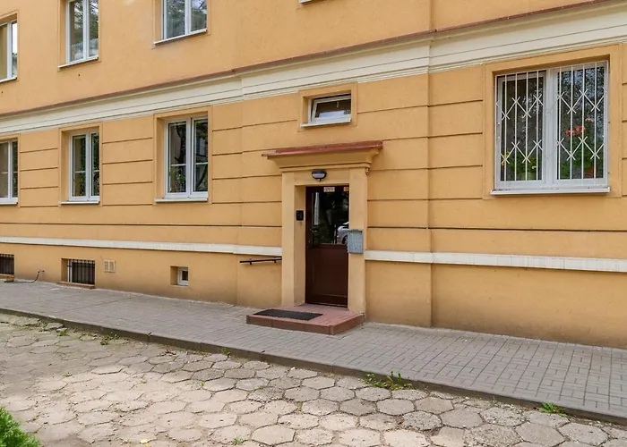 Hotel Rent Like - Niekłańska 9/11 *