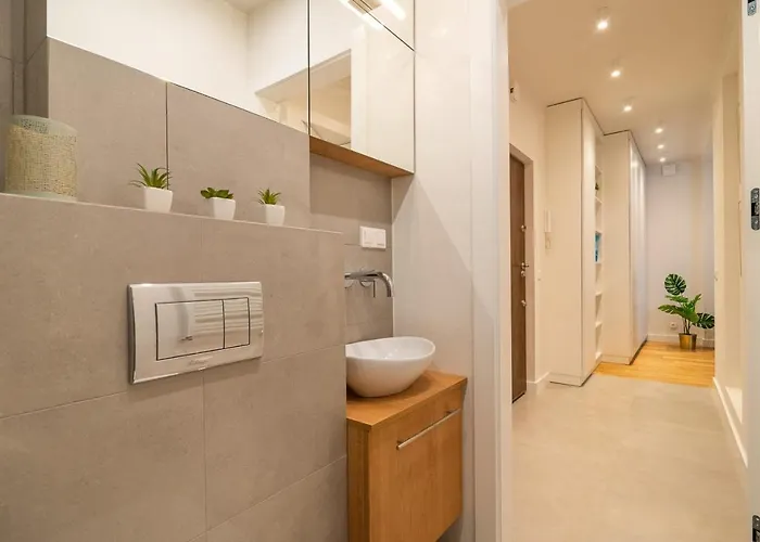 Szálloda Rent Like - Nieklanska 9/11 Varsó