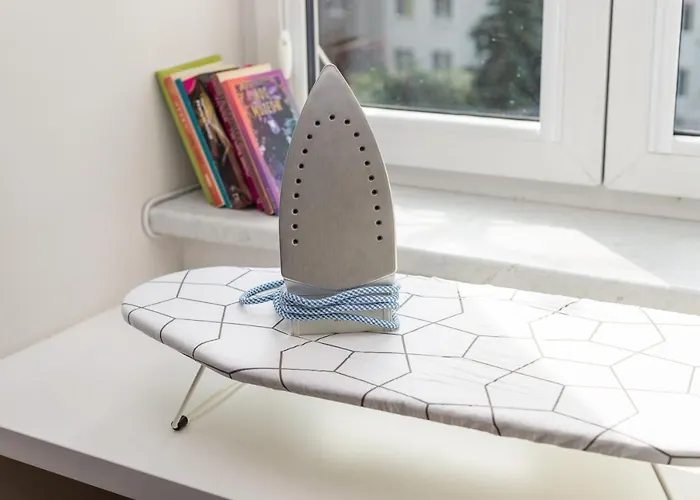 Rent Like - Nieklanska 9/11 Szálloda Varsó