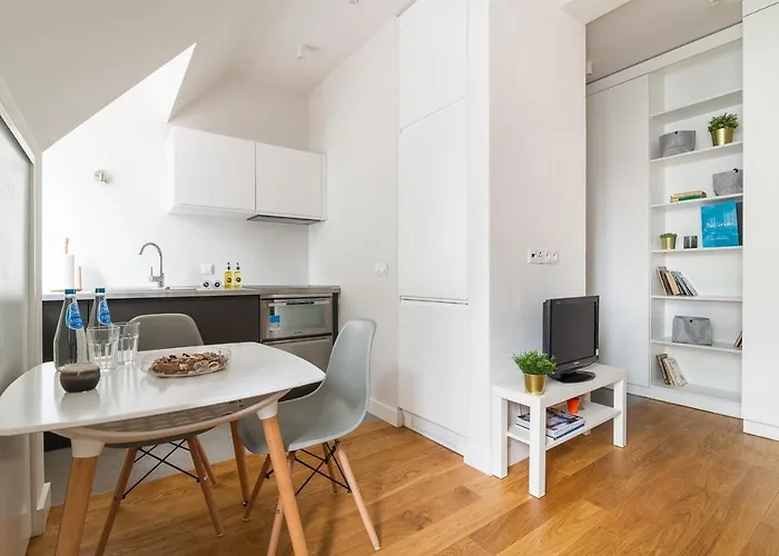 Rent Like - Niekłańska 9/11 Hotel Warszawa